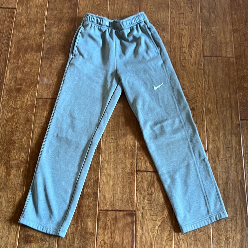 Boys Nike pants